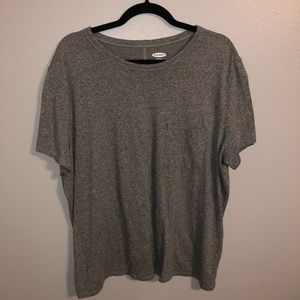 grey pocket tee
